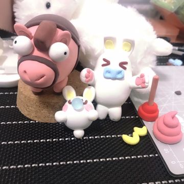 天空一声巨响 赤兔猪闪亮登场✨