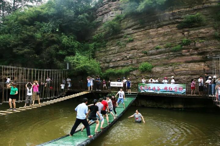 约会好地方截图