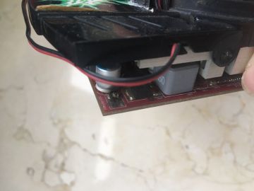 完了，显卡烧了