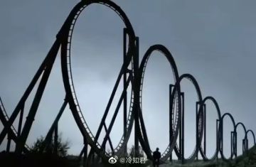 英国工程师乌伯纳斯设计的“安乐死过山车”