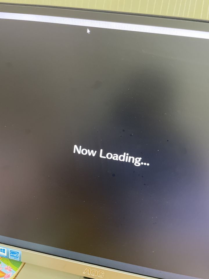 根本不能玩么，反复重连？？？？截图