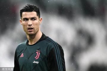 金球属于罗纳尔多