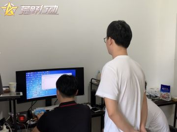 《荒野行动》与警方再合作 抓获两名外挂制售者