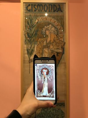 #螺旋圆舞曲# 跟着穆夏，感受少女的自然之美