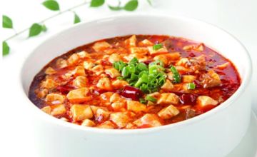 《料理次元》教你如何正确食用小姐姐的“豆腐”？