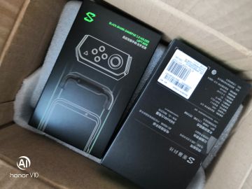 哈哈，中的黑鲨2收到了！