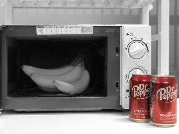 【轮回世界再度交织】本人，交界都市命运观测者，编号LabMem No.7777。