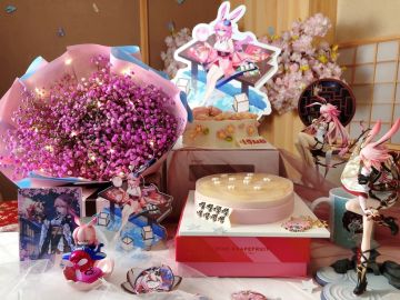 八重樱生日会 | 樱香中的生日歌