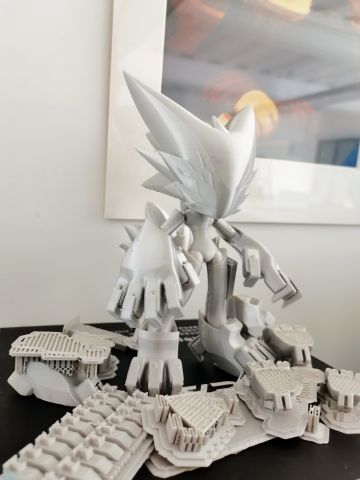 终于，白色猫猫打好了