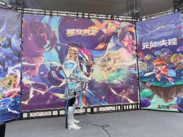 西安娱乐嘉年华，小伙伴们快来上车吧！