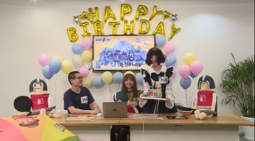 飞行员别走！让我再看一眼你的女装！