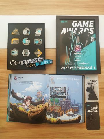 轮到我们秀奖品了！来自2019 TapTap 年度游戏大赏的精美周边，羡慕刷起来~