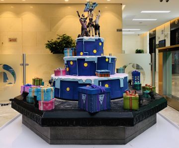 和平精英一周岁生日快乐！