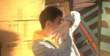 【已开奖】探班vlog | 突击研发！异常频发！始作俑者原来是TA ？！