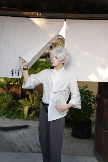 给你看照片的话，可以拖稿吗？