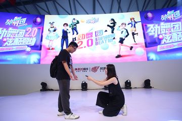 宝马女神求婚男屌丝？《劲舞团》手游ChinaJoy火爆现场直击