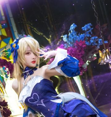 cos：原神菲谢尔极夜真梦，「断罪之皇女」来康康我的厉害吧。