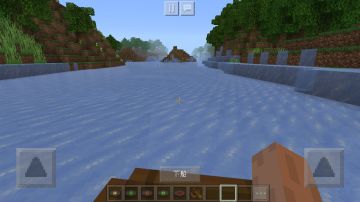 史莱姆在《我的世界》中和官博菌进行赛车游戏！？