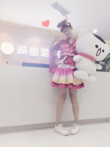 《塞尔之光》重启二测公告&四哥真·女装致歉