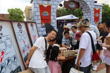 《卡片怪兽》FASHION JOY第一天不完全日报