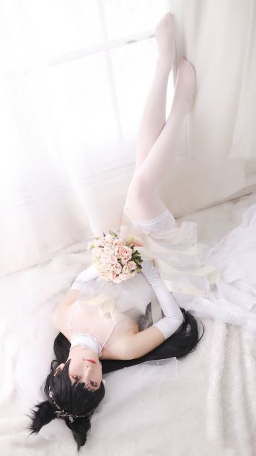 碧蓝航线爱宕犬cosplay正片，白色的纱裙是星星的契约