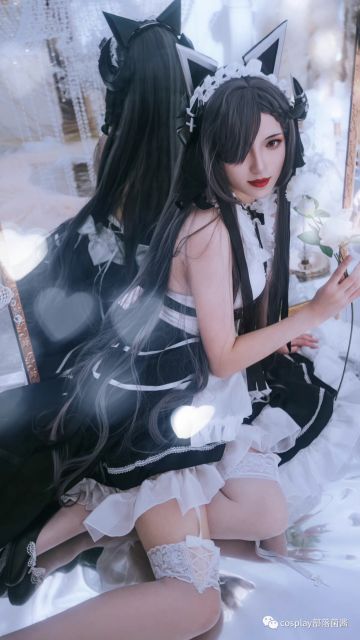 cos：碧蓝航线奥古斯特cos正片@簟画，长发及腰的温柔