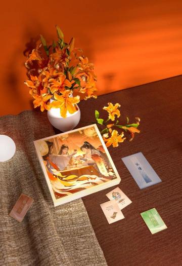 全体都有！七周年纪念礼盒限量预售>>实体版南都繁华，等你一掷乾坤！