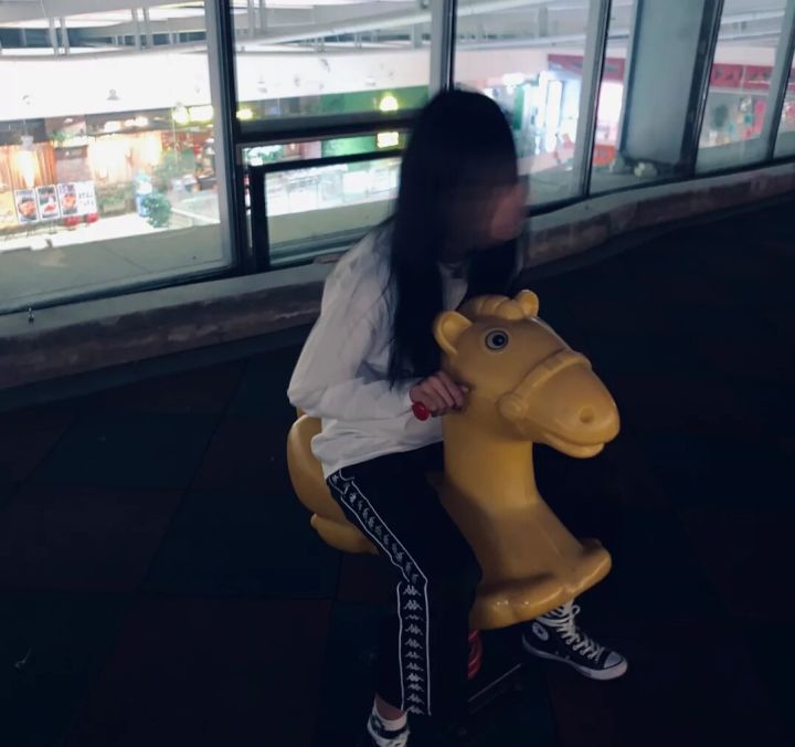 不要看着励志的话做着颓废的人截图