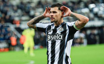 FC卡面故事 | 针尖对麦芒！对攻大战首开记录——吉马良斯（上）