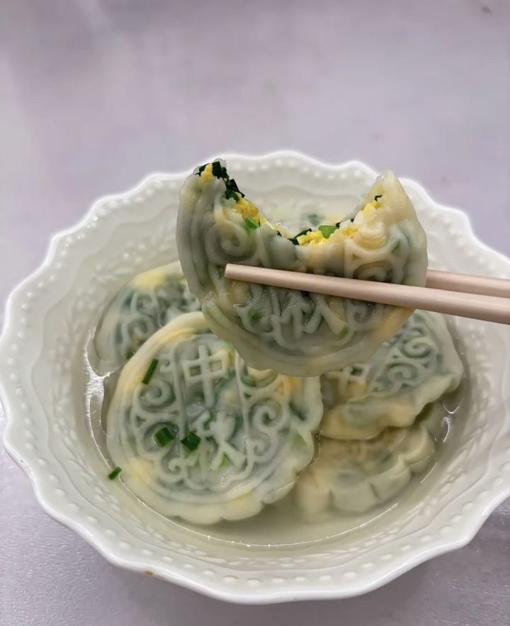 北漂的自己包的,月饼只是一个代名词,只有想念才是它的形状#晒月饼赢钻石截图