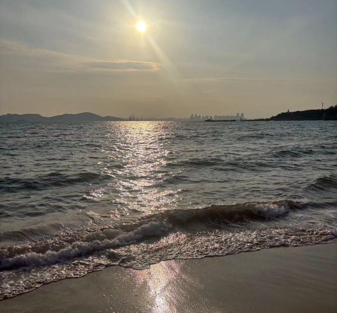 想和艾冻冻一起去海边 1