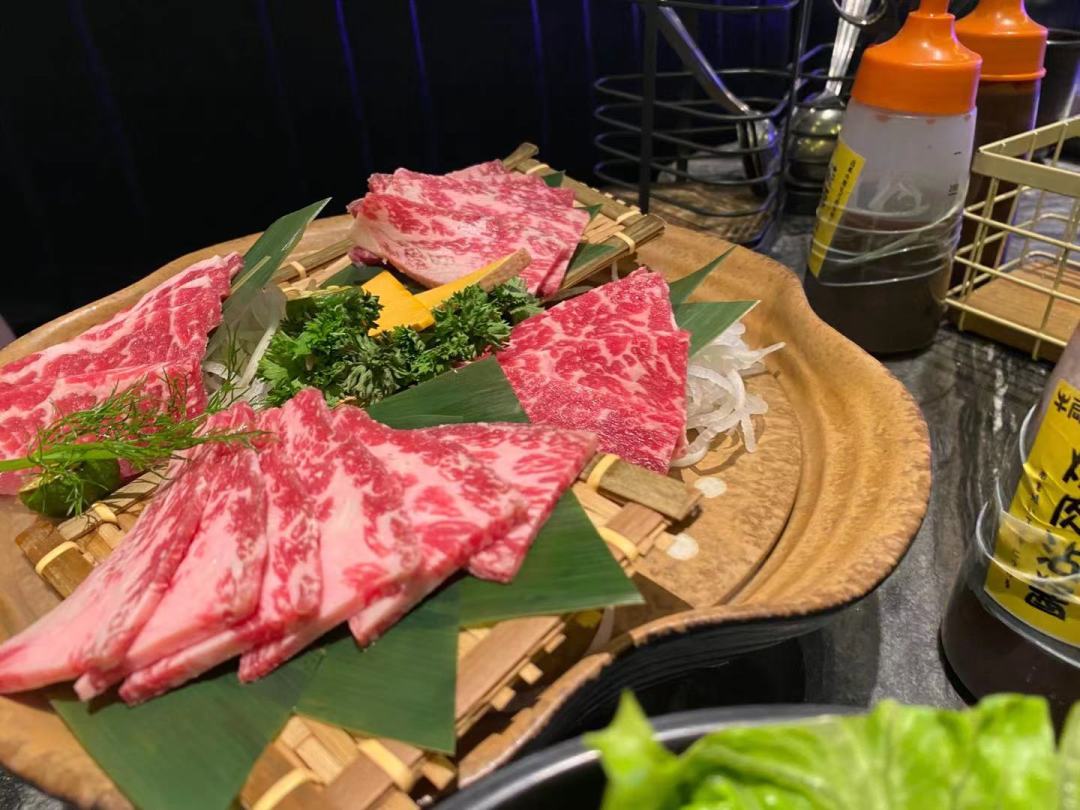 想和艾冻冻去吃大餐 1