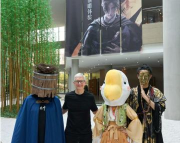 燕云真有排面！库克也来玩了！