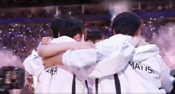 恭喜T1获得S14全球总决赛冠军！