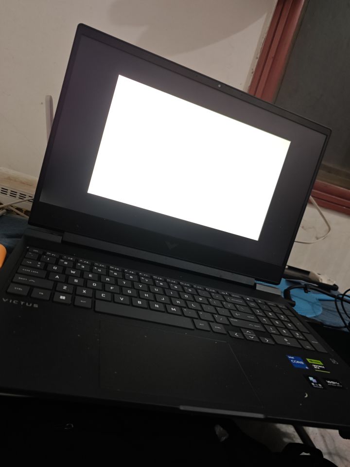 电脑玩不了，撤了撤了截图