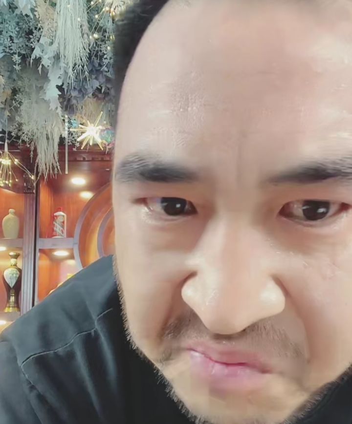 三天的新区第一个拿谁?武则天还是花木兰,还是李白?
不是氪佬,百元级别截图