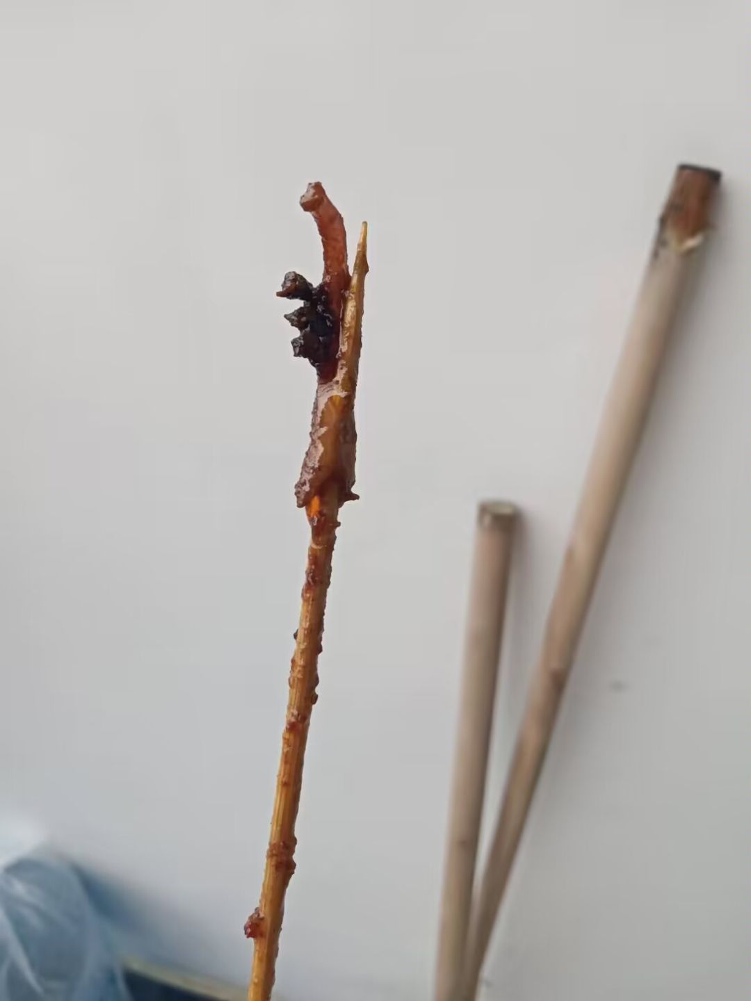 他明明可以直接抢的,他还要给我搞着点辣椒上去 2
