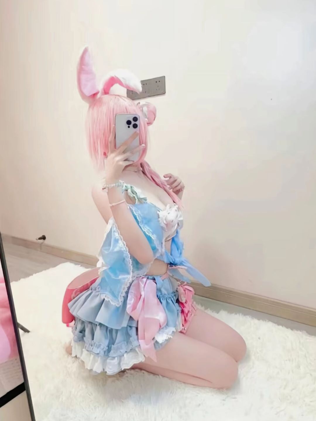 草莓和我 哪个甜? 2