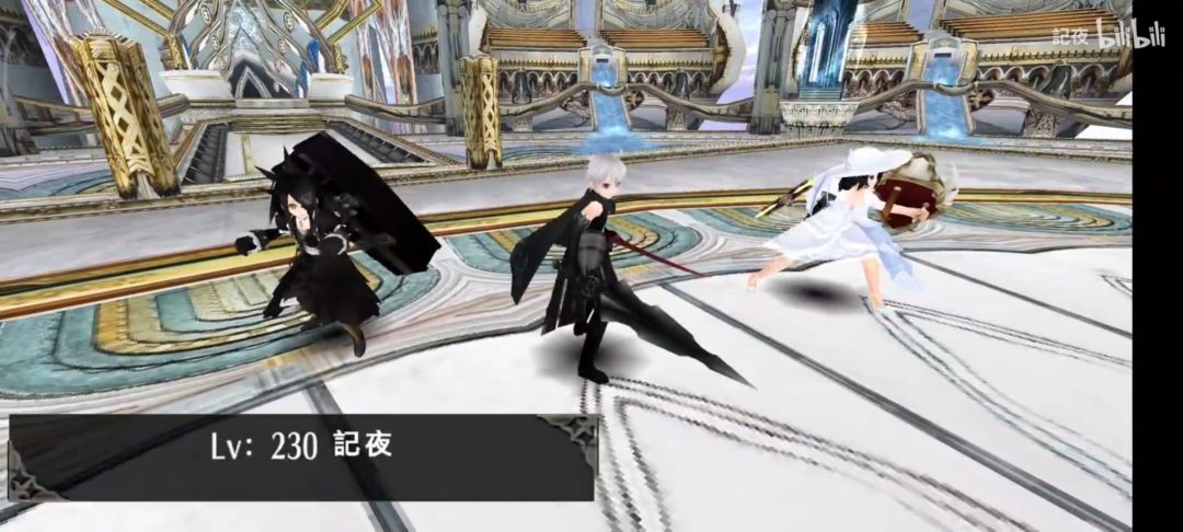 求助!谁能认出这是啥衣服和武器! 1
