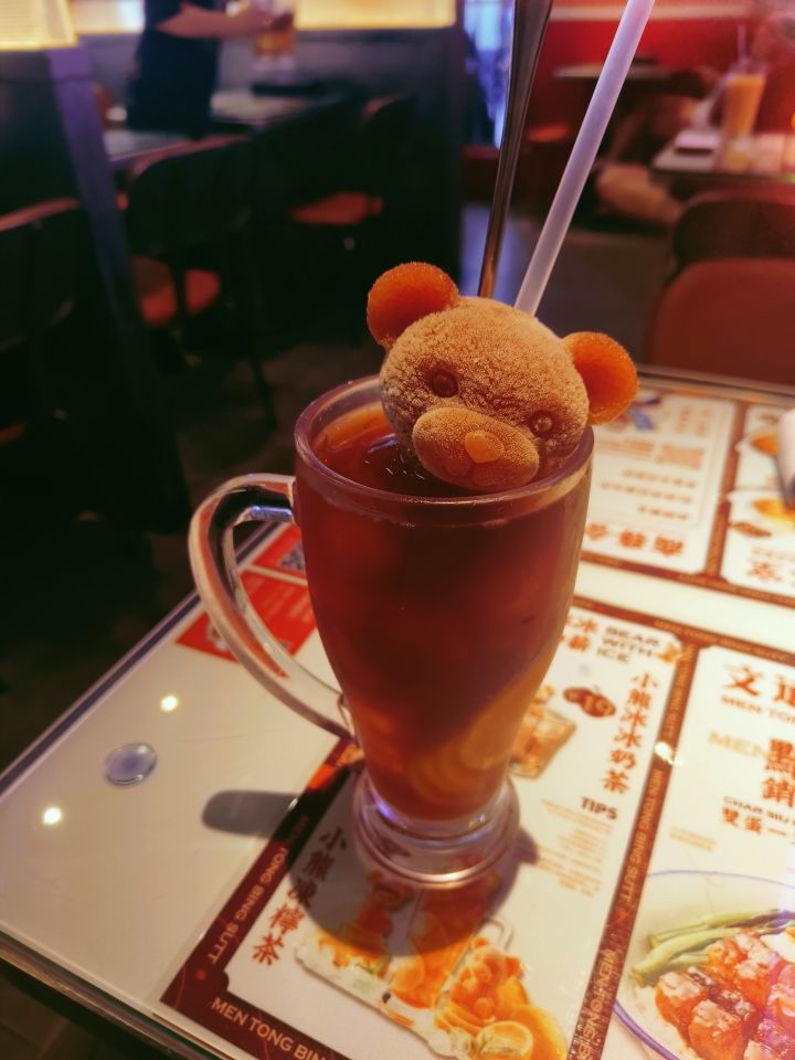 有个猜想啊,有没有可能把所有dlc都送了也修不好,然后直接和本体融在一起变成79元买激活,然后进游戏里再一堆月卡年卡商城礼包啥的?那可太恐怖了。截图