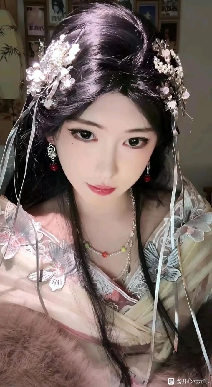 女官在我心目中的形象😏截图