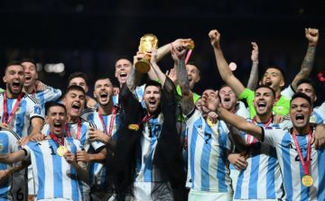 【福利活动】晒出您的“当家球星”（已发奖）