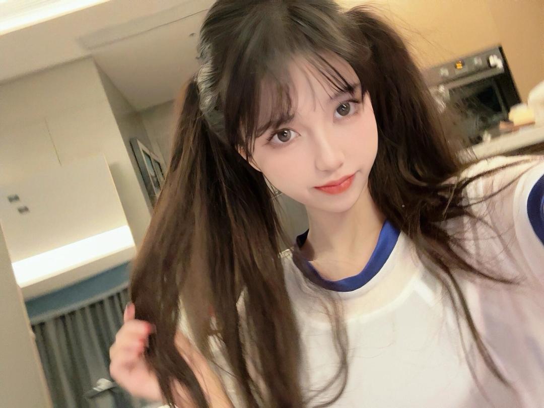 胡桃泳装 2