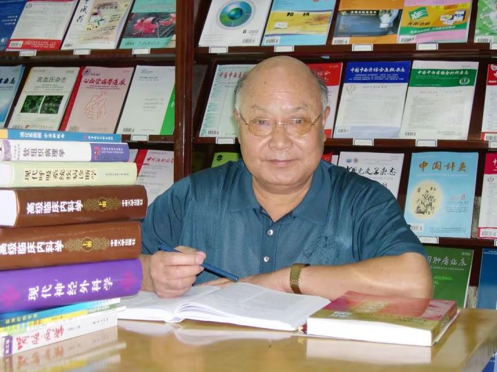 老祖都炼虚6了，没见过仙体正常吗？截图