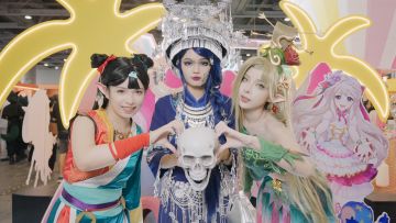 在漫展现场和这么多小姐姐贴贴是一种什么感受?