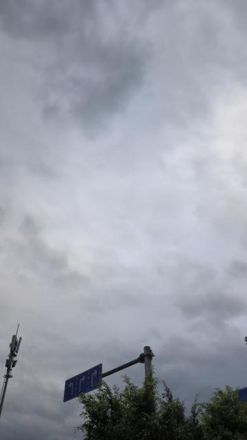 最近很喜欢发点东西啊我（逼出我话痨的属性了）