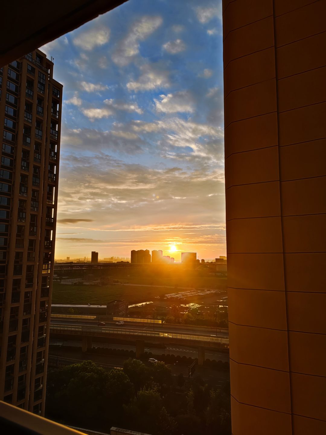 日出🌅 3