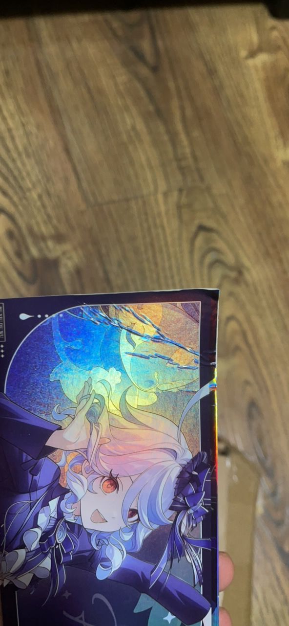 我想知道这种算镭射票吗?商家一口咬定非说是。但是我搜索过这种制作材料及工艺他符合传统的吗?创新挺好的,但是我不希望他什么都说是啊。截图