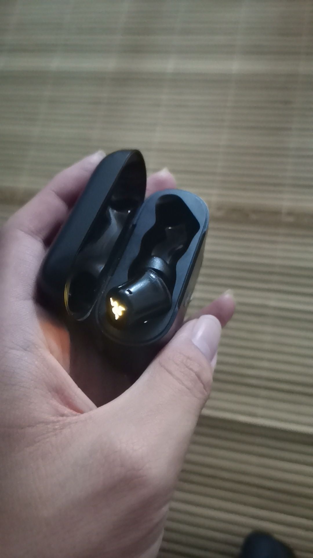 我的耳机呀! 1