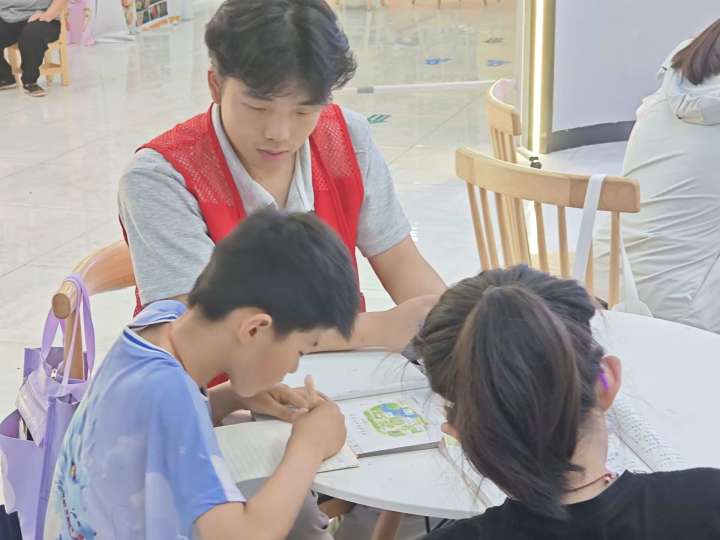 食品学院走进阳明社区 护“舌尖上的民生”截图